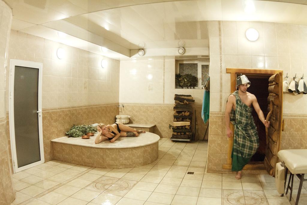 Felisa Otel Harkiv